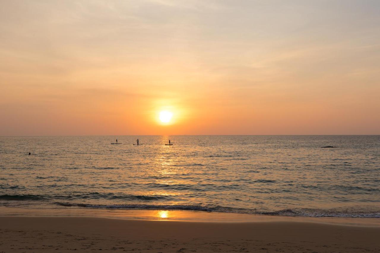Outrigger Surin Beach Resort - Sha Extra Plus Εξωτερικό φωτογραφία Sunset at the beach