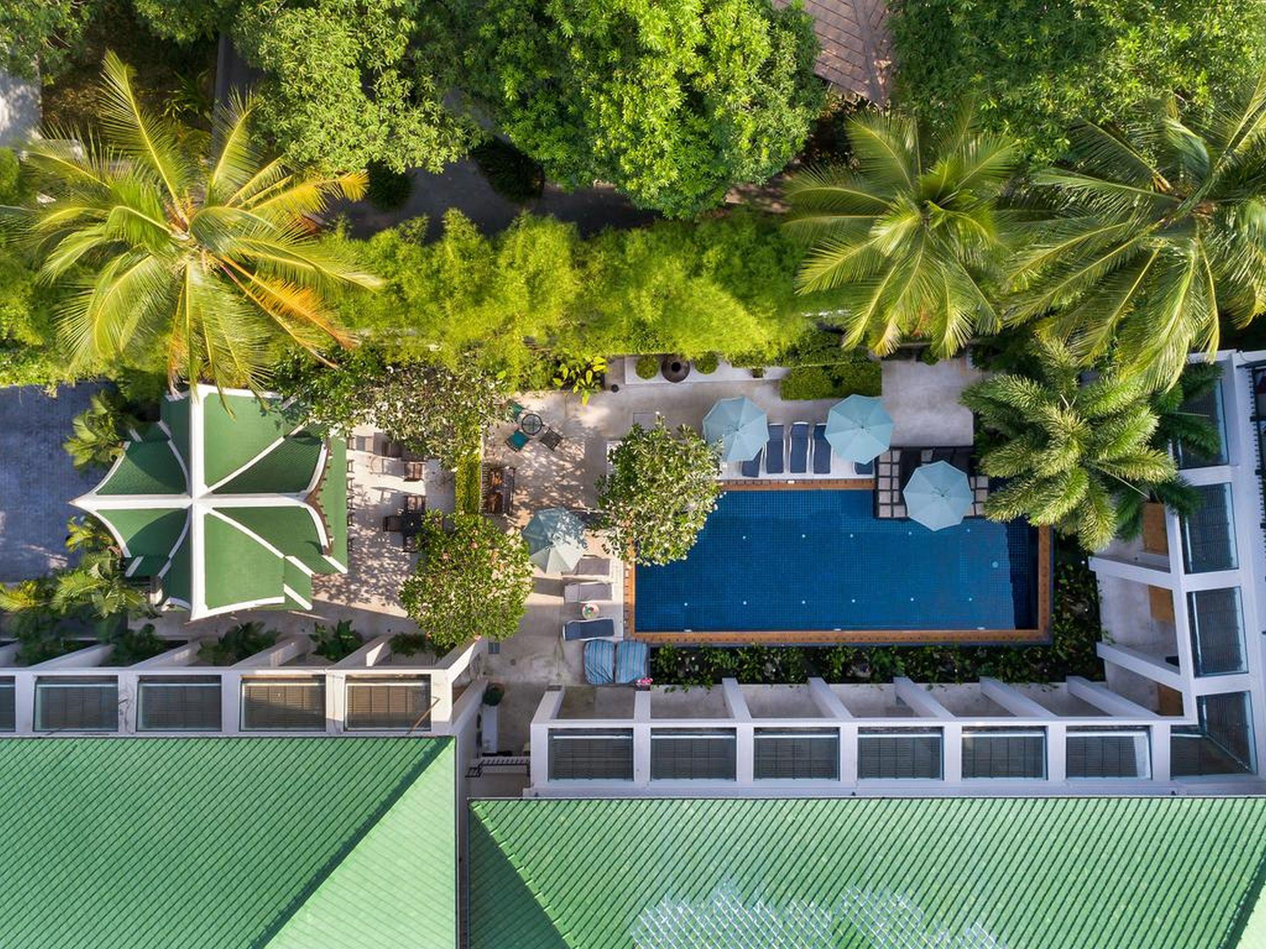 Outrigger Surin Beach Resort - Sha Extra Plus Εξωτερικό φωτογραφία Aerial view of the hotel